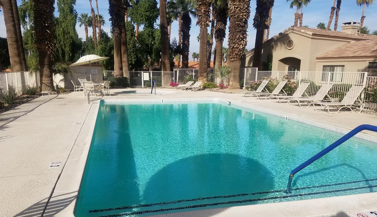 Begonia Palm Desert Exterior foto